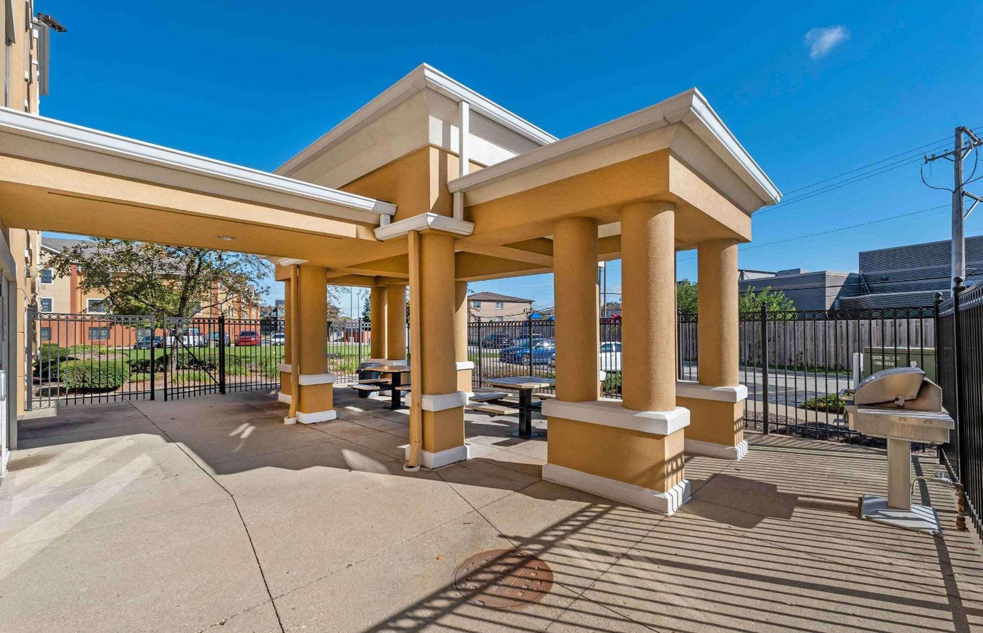 Extended Stay America Suites - Chicago - O'Hare - Allstate Arena Des Plaines Ngoại thất bức ảnh